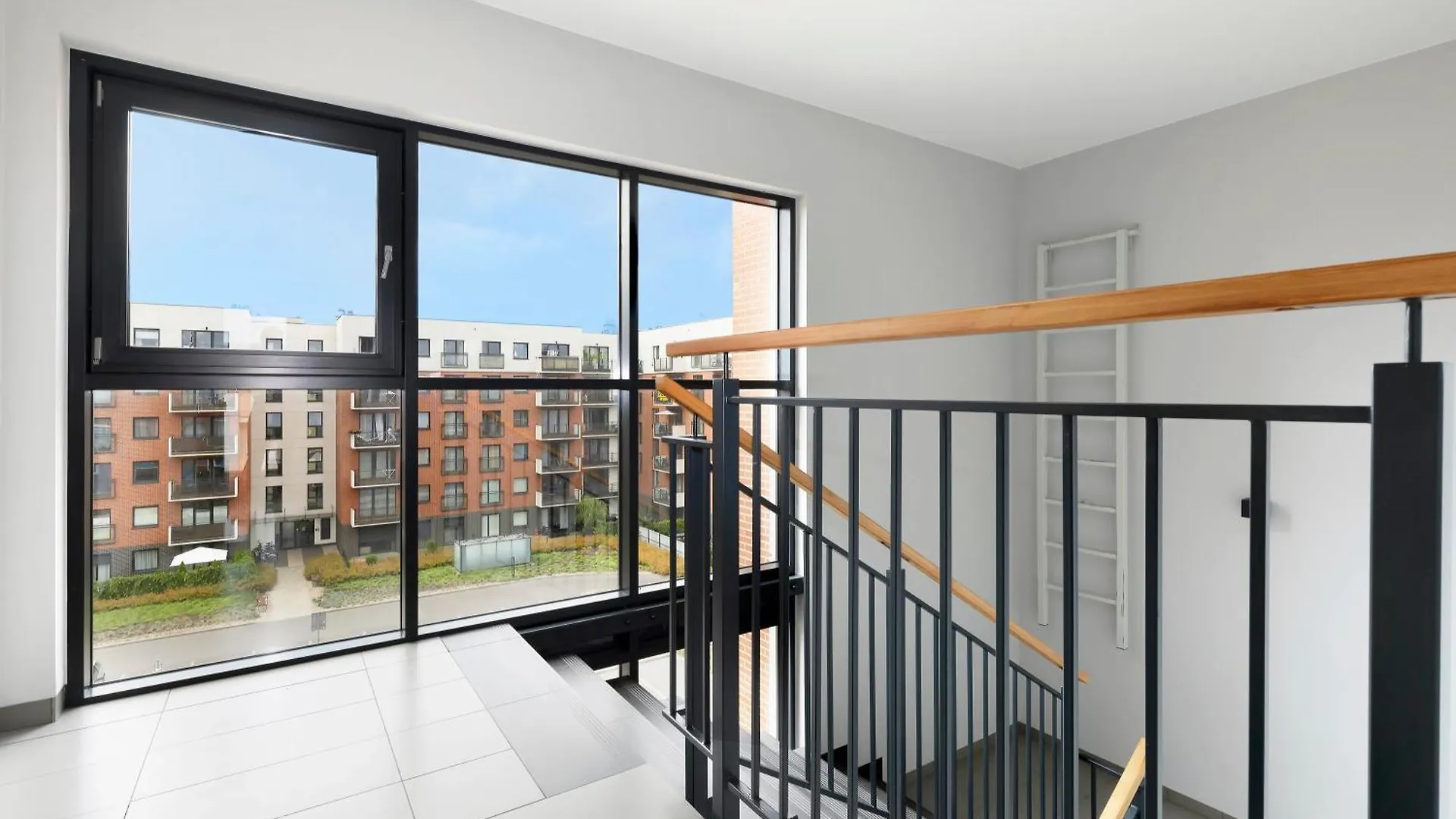 Blue Raven Downtown Apartments グダニスク